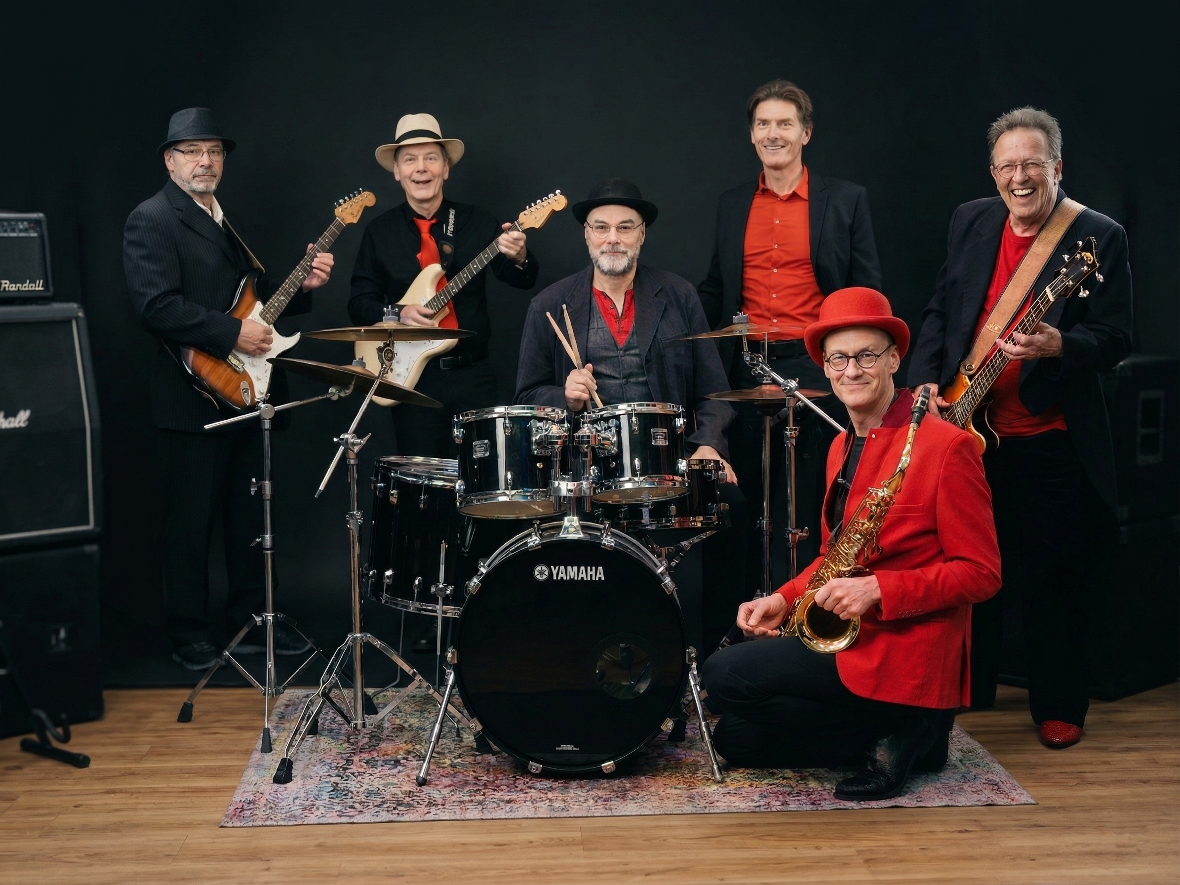 Willenlos Band am Schlagzeug